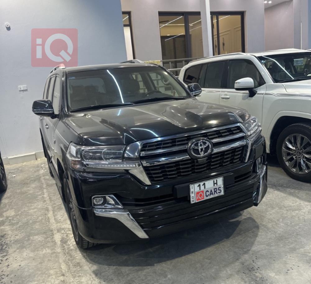 تويوتا لاندكروزر